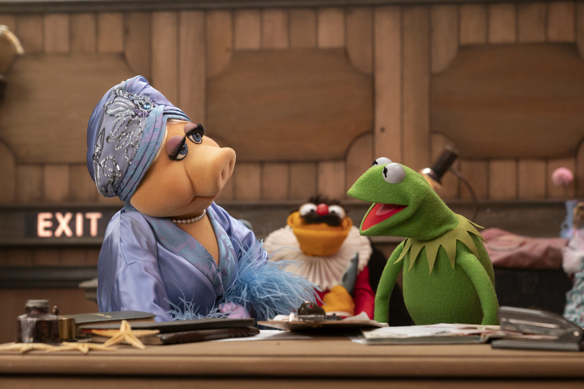 Muppet P Kermit y Miss Piggy llegan a Disney+ con Los Muppets: Un Show Especial ...